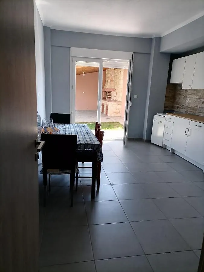 Villa Nikos Paralia Dionysiou